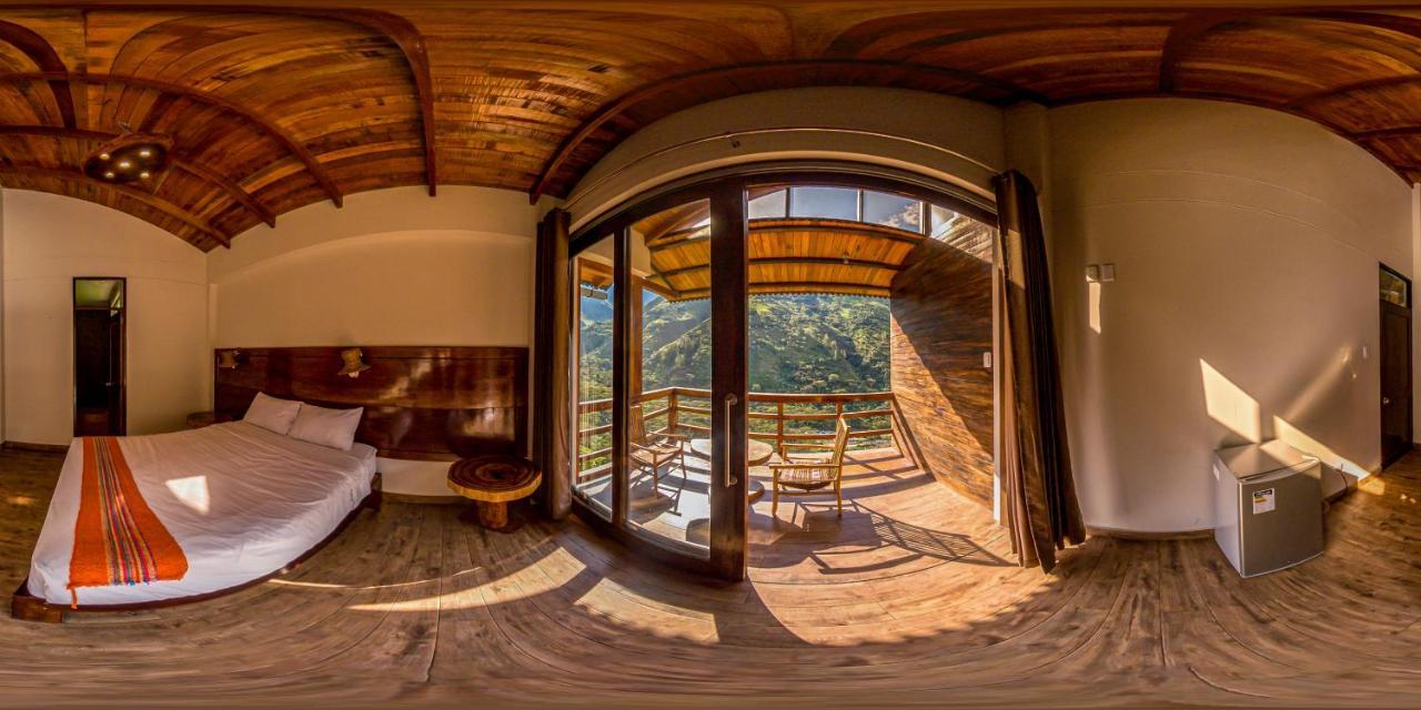 Vertikal Lodge Santa Teresa  Exteriör bild